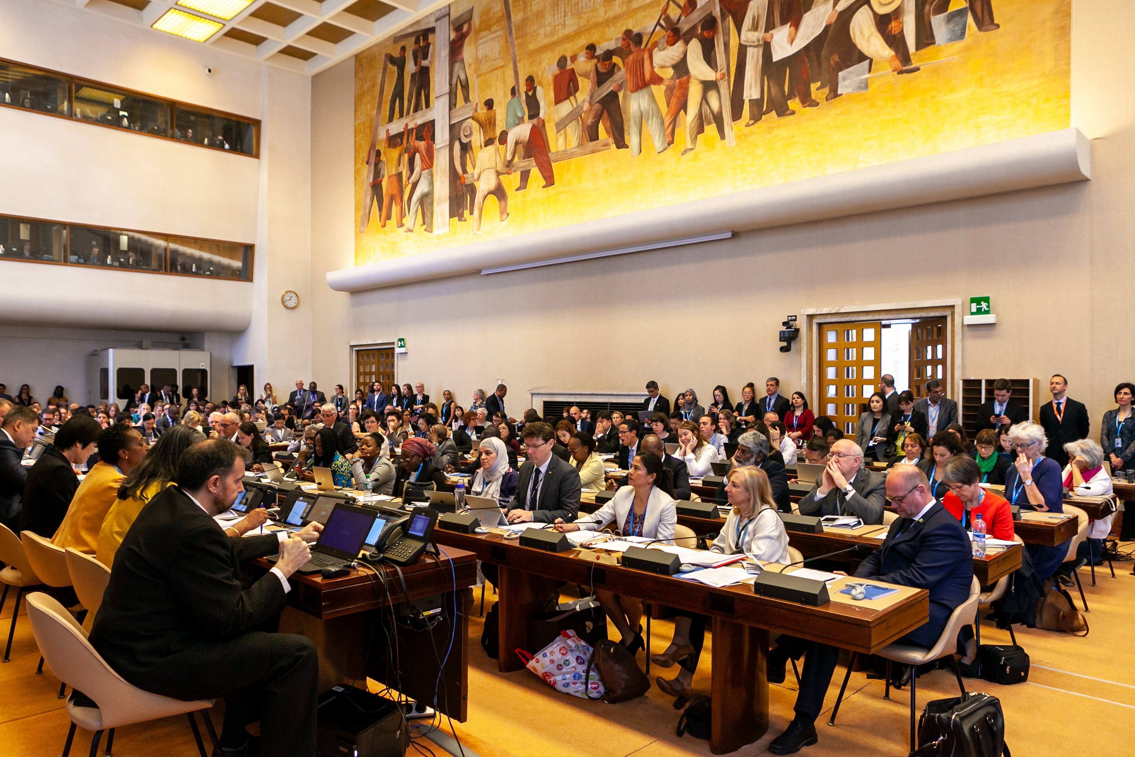 

<!-- THEME DEBUG -->
<!-- THEME HOOK: 'field' -->
<!-- FILE NAME SUGGESTIONS:
   ▪️ field--node--title--pin.html.twig
   ✅ field--node--title.html.twig
   ▪️ field--node--pin.html.twig
   ▪️ field--title.html.twig
   ▪️ field--string.html.twig
   ▪️ field.html.twig
-->
<!-- 💡 BEGIN CUSTOM TEMPLATE OUTPUT from 'themes/custom/whokap/templates/field/field--node--title.html.twig' -->
Raising revenues for health in support of UHC: Strategic issues for policy makers
<!-- END CUSTOM TEMPLATE OUTPUT from 'themes/custom/whokap/templates/field/field--node--title.html.twig' -->

